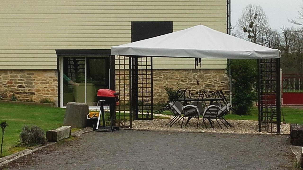 Gite Des Peupliers Girondelle Exterior photo